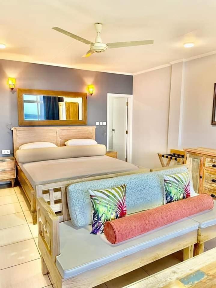 Beau Vallon Studios Extérieur photo