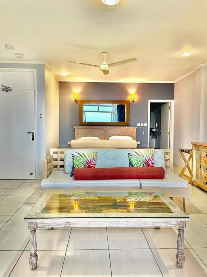 Beau Vallon Studios Extérieur photo